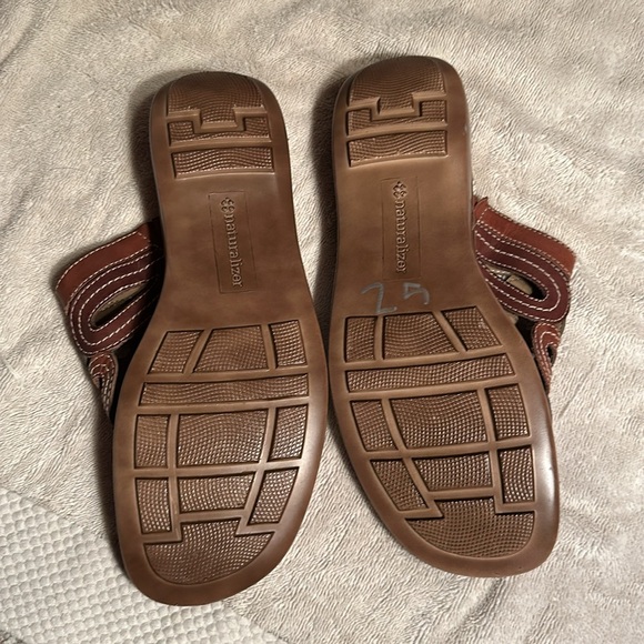 Naturalizer leather sandals W10 EUC - Picture 3 of 6